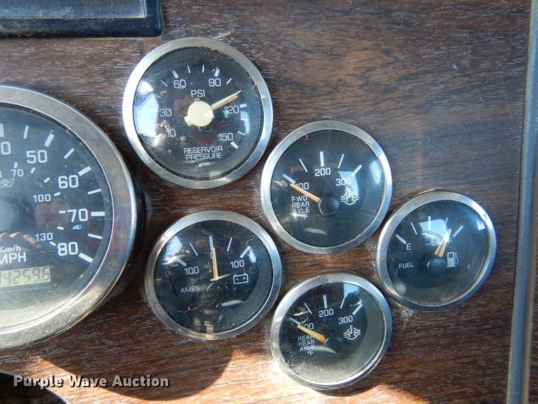 image for item LJ9813 2001 Western Star 4964SX  vacuum truck