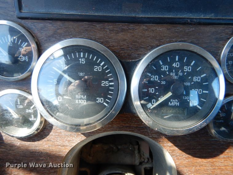 image for item LJ9813 2001 Western Star 4964SX  vacuum truck