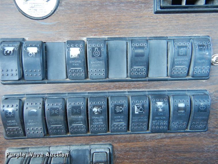 image for item LJ9813 2001 Western Star 4964SX  vacuum truck