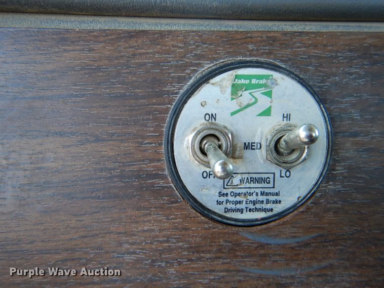 image for item LJ9813 2001 Western Star 4964SX  vacuum truck