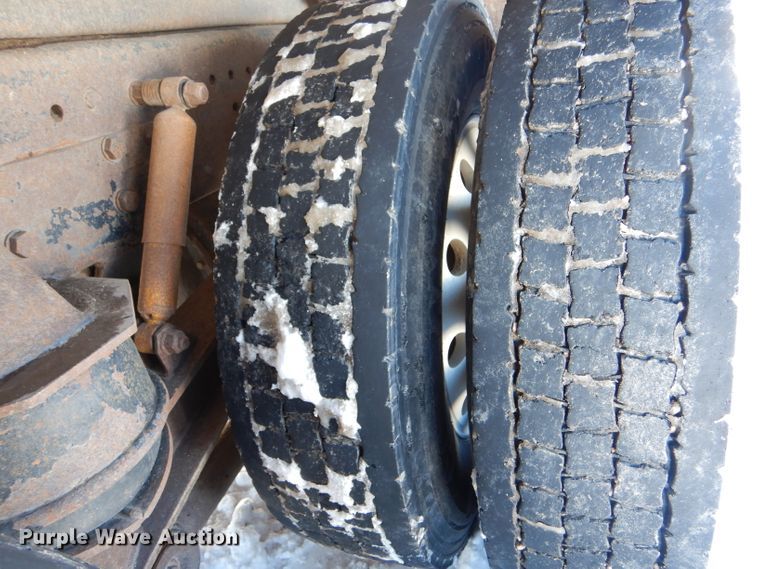 image for item LJ9813 2001 Western Star 4964SX  vacuum truck