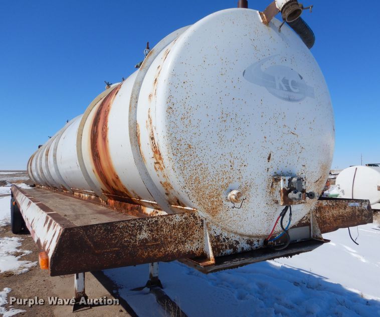 image for item LJ9814 2012 North American HVTS-130  vacuum trailer