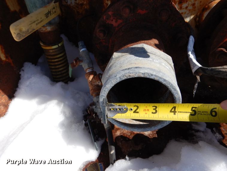 image for item LJ9814 2012 North American HVTS-130  vacuum trailer