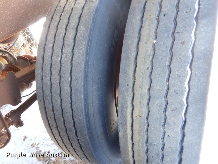 image for item LJ9814 2012 North American HVTS-130  vacuum trailer