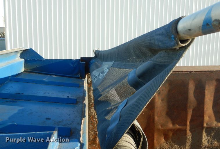 image for item LJ9918 2005 Mack CXN613  dump truck