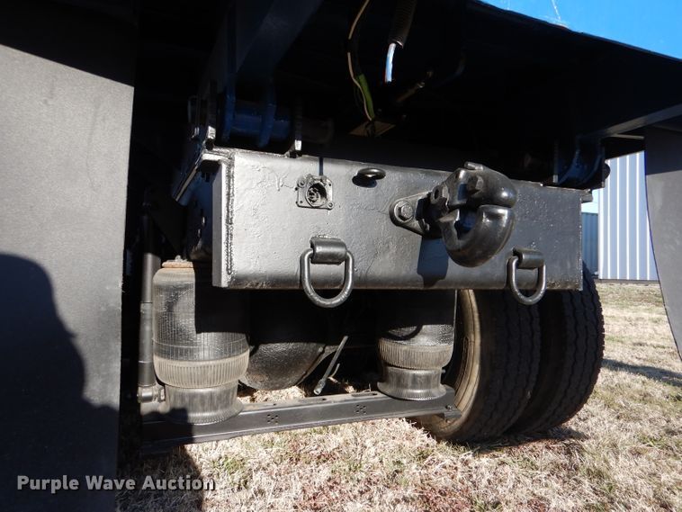 image for item LJ9918 2005 Mack CXN613  dump truck