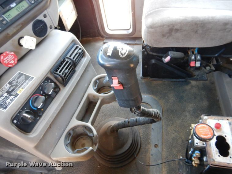 image for item LJ9918 2005 Mack CXN613  dump truck