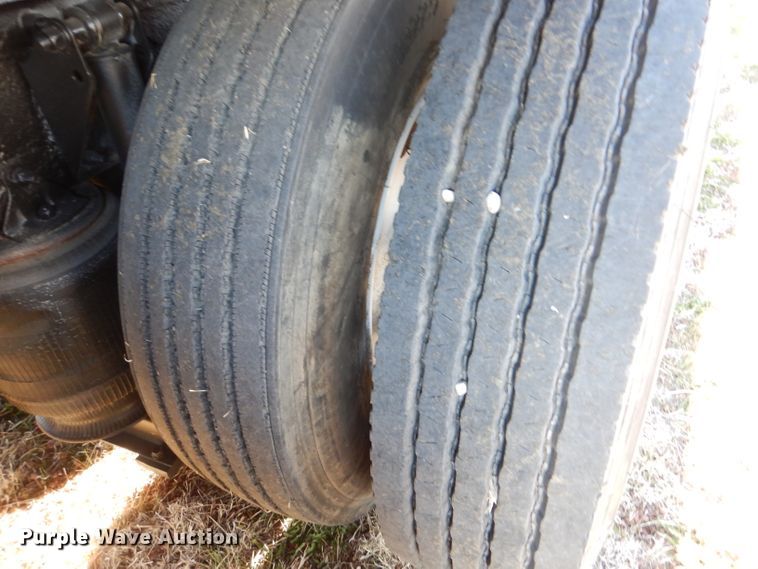 image for item LJ9918 2005 Mack CXN613  dump truck