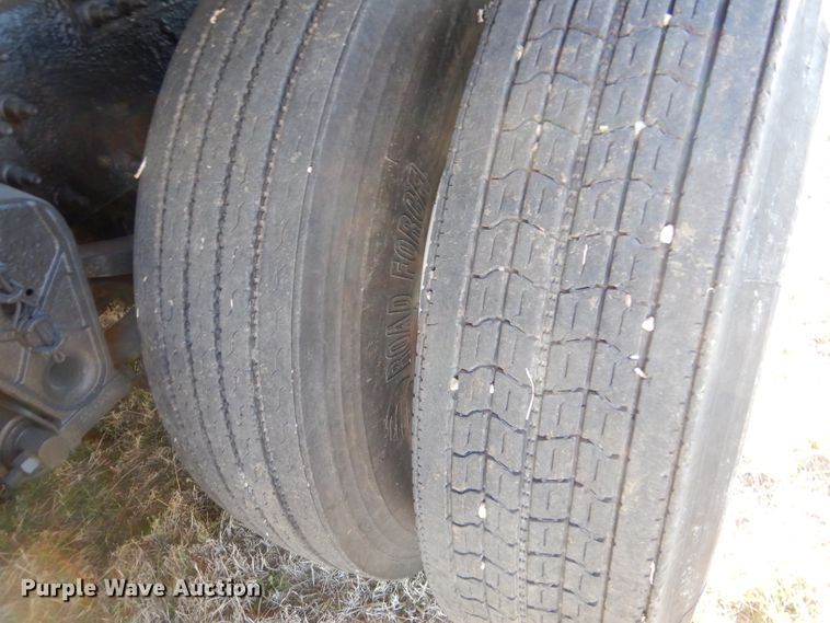 image for item LJ9918 2005 Mack CXN613  dump truck