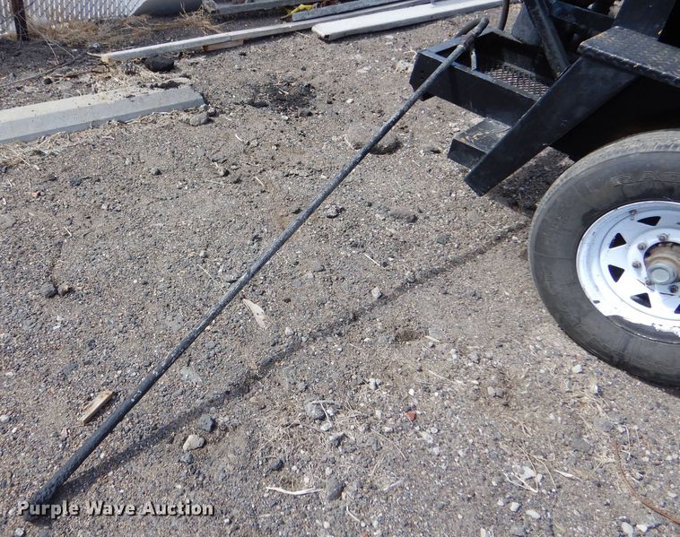 image for item LJ9934 2012 Seal-rite SR-700  seal coat trailer