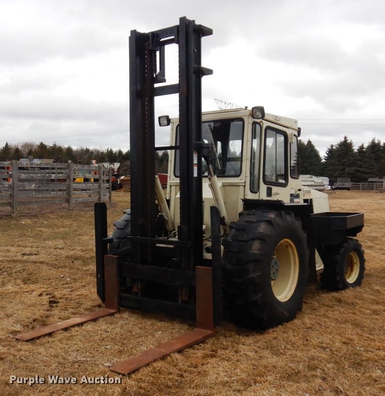 image for item MF9532 Ingersoll Rand RT-708H  forklift