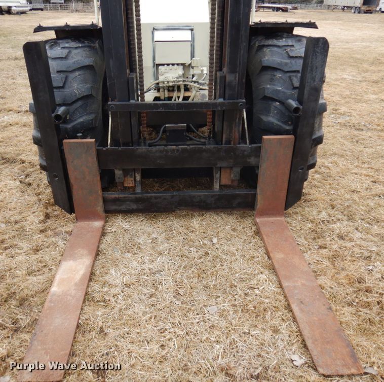 image for item MF9532 Ingersoll Rand RT-708H  forklift