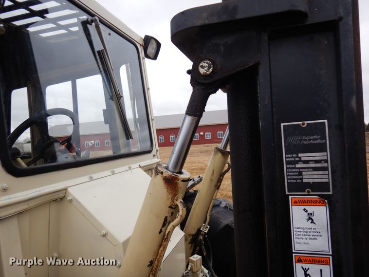 image for item MF9532 Ingersoll Rand RT-708H  forklift