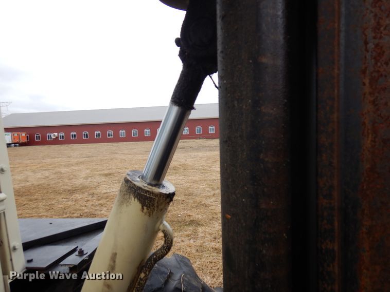 image for item MF9532 Ingersoll Rand RT-708H  forklift