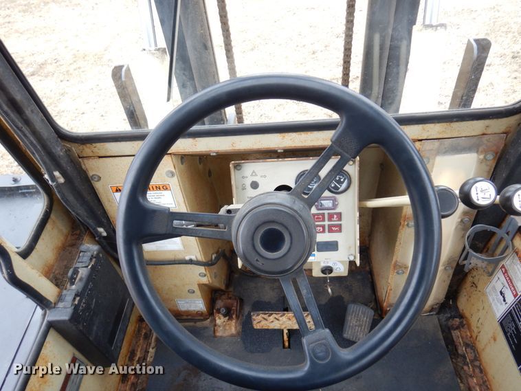 image for item MF9532 Ingersoll Rand RT-708H  forklift