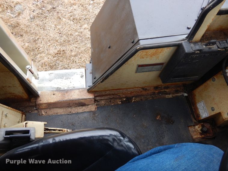 image for item MF9532 Ingersoll Rand RT-708H  forklift