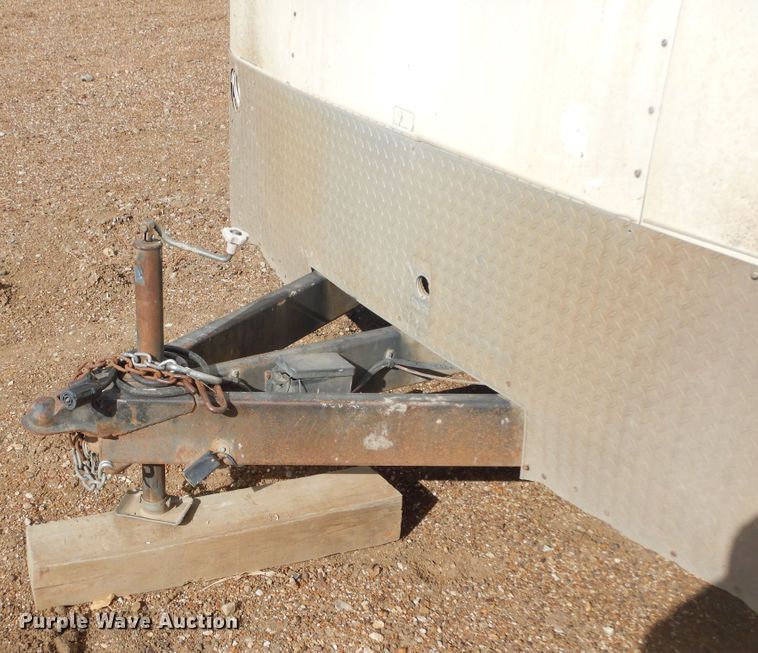 image for item MX9926 2008 Cargo Mate BL822TA2  enclosed cargo trailer