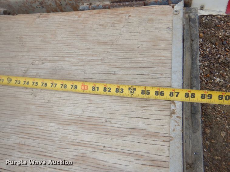 image for item MX9926 2008 Cargo Mate BL822TA2  enclosed cargo trailer