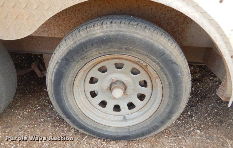 image for item MX9926 2008 Cargo Mate BL822TA2  enclosed cargo trailer