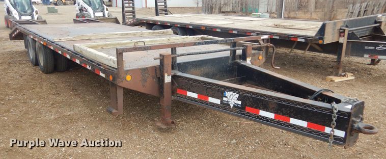image for item MX9928 2004 PJ  equipment trailer