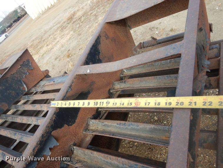 image for item MX9928 2004 PJ  equipment trailer