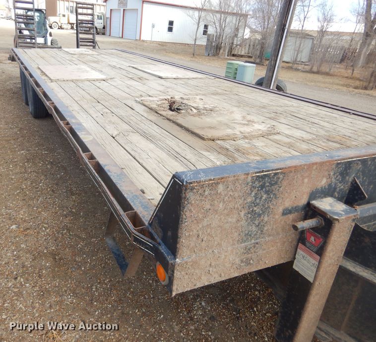 image for item MX9929 2006 Delta  equipment trailer