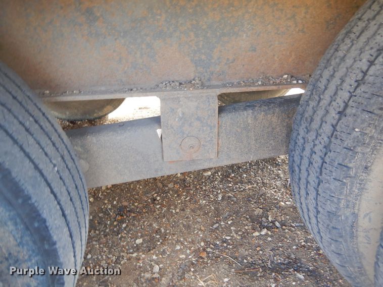 image for item MX9929 2006 Delta  equipment trailer