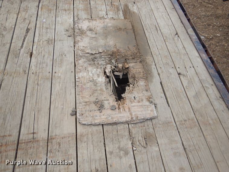 image for item MX9929 2006 Delta  equipment trailer