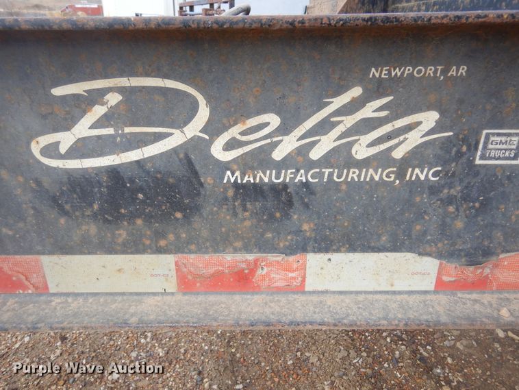 image for item MX9929 2006 Delta  equipment trailer