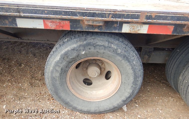 image for item MX9929 2006 Delta  equipment trailer