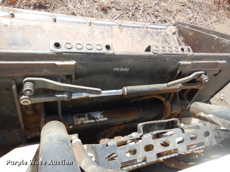 image for item MX9930 2015 Bobcat S570  skid steer loader