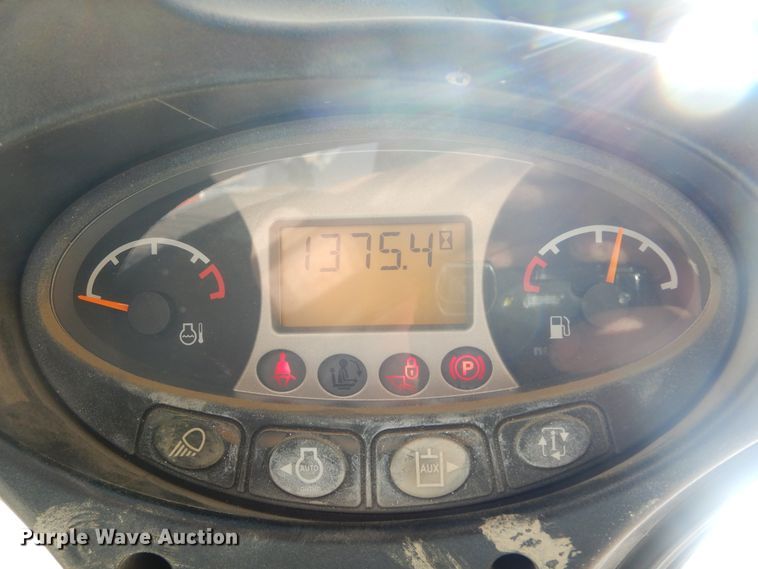 image for item MX9930 2015 Bobcat S570  skid steer loader