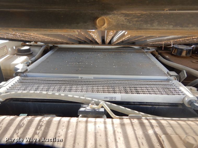 image for item MX9930 2015 Bobcat S570  skid steer loader