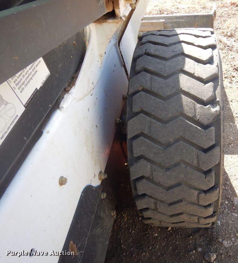 image for item MX9930 2015 Bobcat S570  skid steer loader