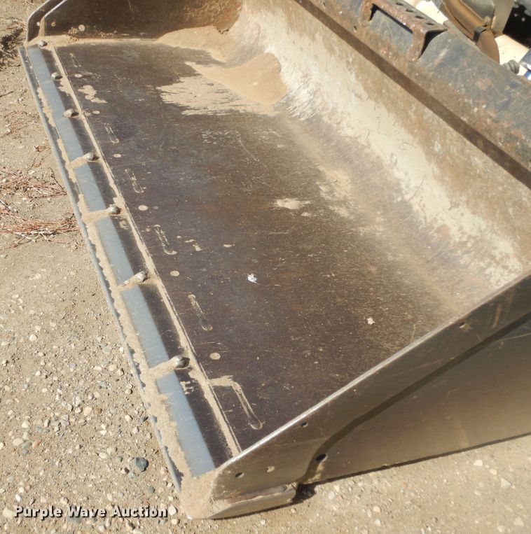 image for item MX9932 2016 Bobcat S650  skid steer loader