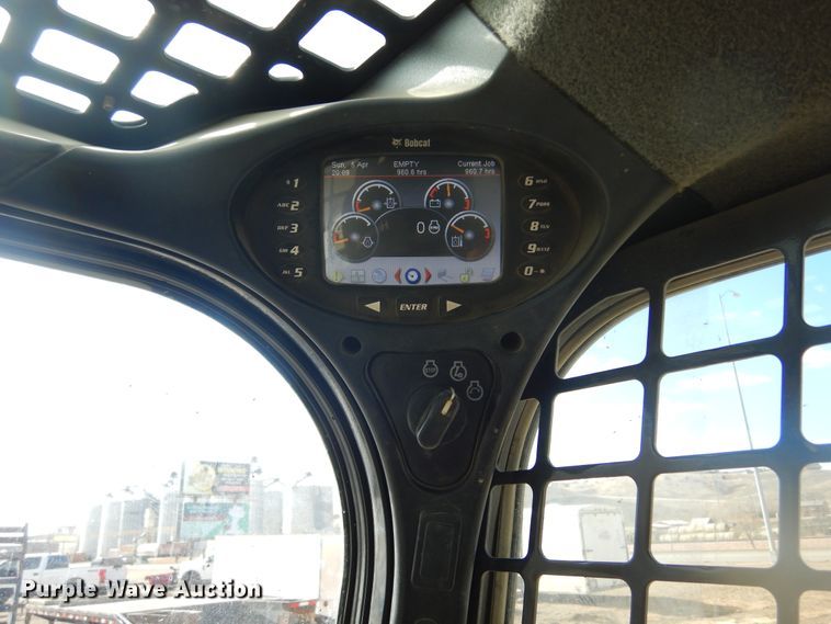 image for item MX9932 2016 Bobcat S650  skid steer loader