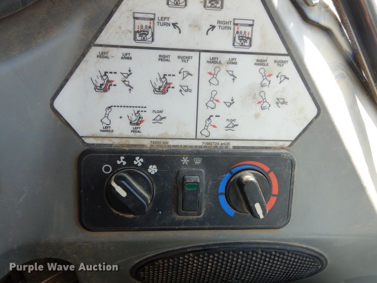 image for item MX9932 2016 Bobcat S650  skid steer loader