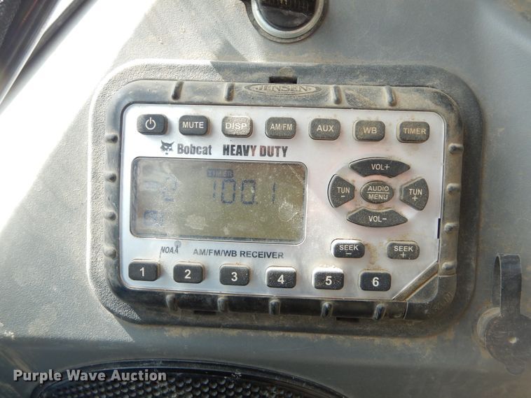 image for item MX9932 2016 Bobcat S650  skid steer loader