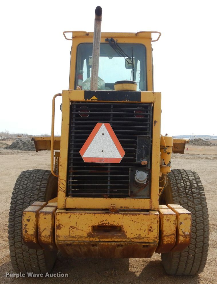 image for item MX9944 1992 Caterpillar IT28B  integrated tool carrier