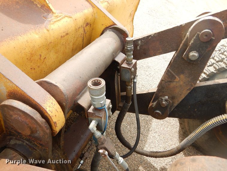 image for item MX9944 1992 Caterpillar IT28B  integrated tool carrier