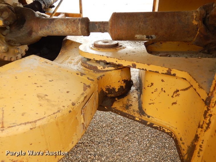 image for item MX9944 1992 Caterpillar IT28B  integrated tool carrier