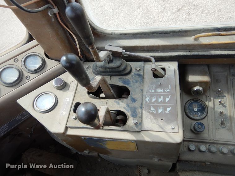 image for item MX9944 1992 Caterpillar IT28B  integrated tool carrier