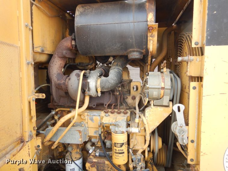 image for item MX9944 1992 Caterpillar IT28B  integrated tool carrier