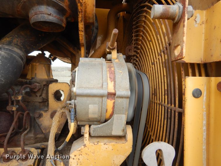 image for item MX9944 1992 Caterpillar IT28B  integrated tool carrier