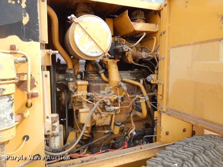 image for item MX9944 1992 Caterpillar IT28B  integrated tool carrier