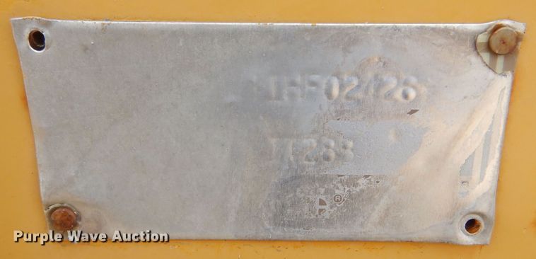 image for item MX9944 1992 Caterpillar IT28B  integrated tool carrier