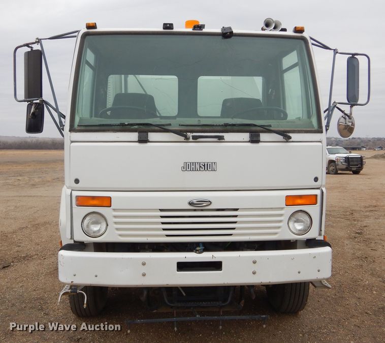 image for item MX9956 2001 Sterling SC-7000  street sweeper truck