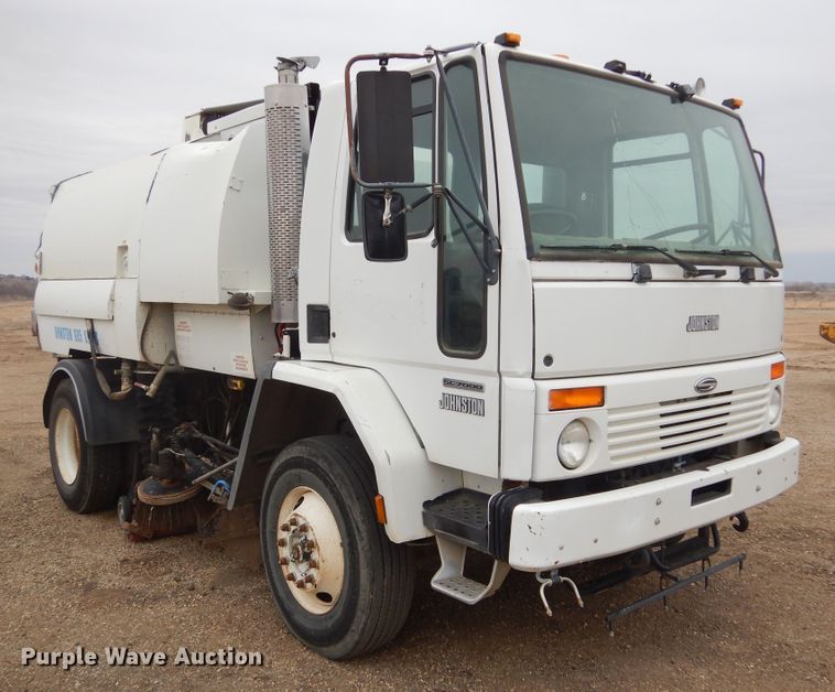 image for item MX9956 2001 Sterling SC-7000  street sweeper truck