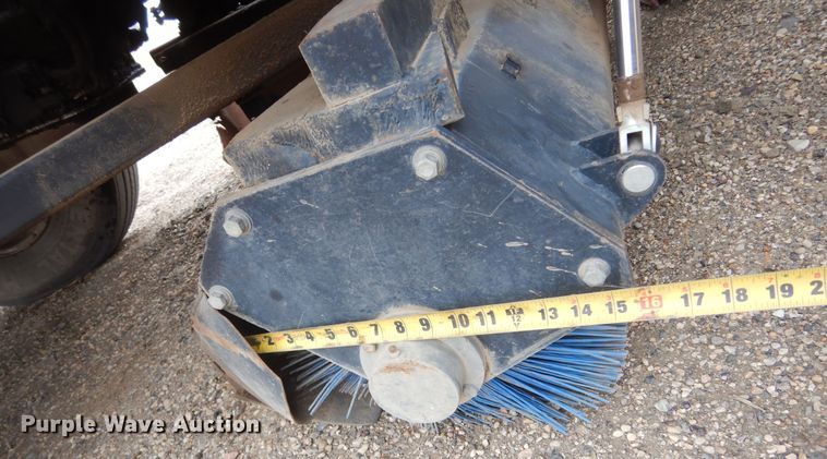 image for item MX9956 2001 Sterling SC-7000  street sweeper truck