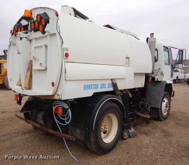 image for item MX9956 2001 Sterling SC-7000  street sweeper truck